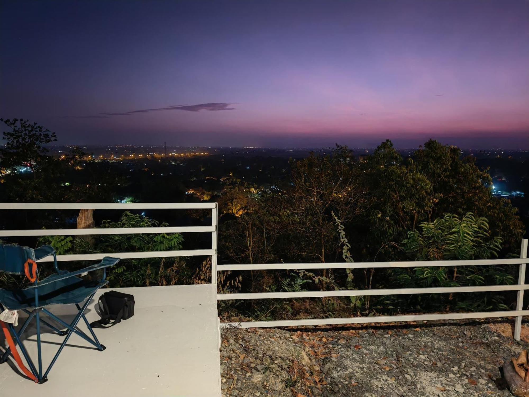 Gunung Medan Glamping & Cafe Hotel Kangar Buitenkant foto