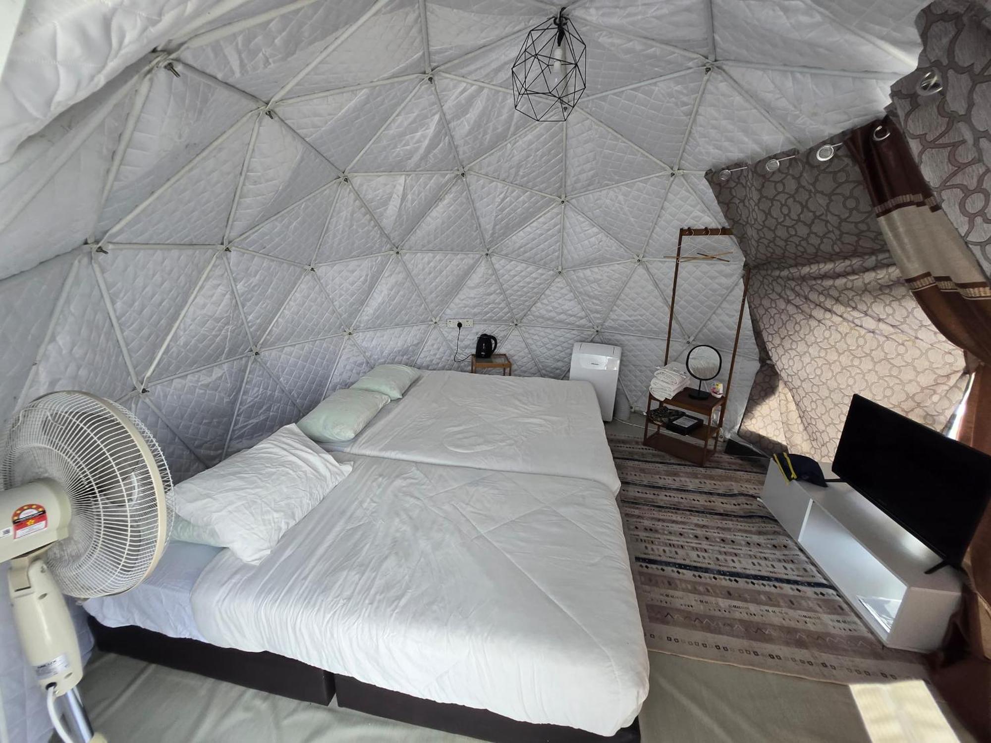Gunung Medan Glamping & Cafe Hotel Kangar Buitenkant foto